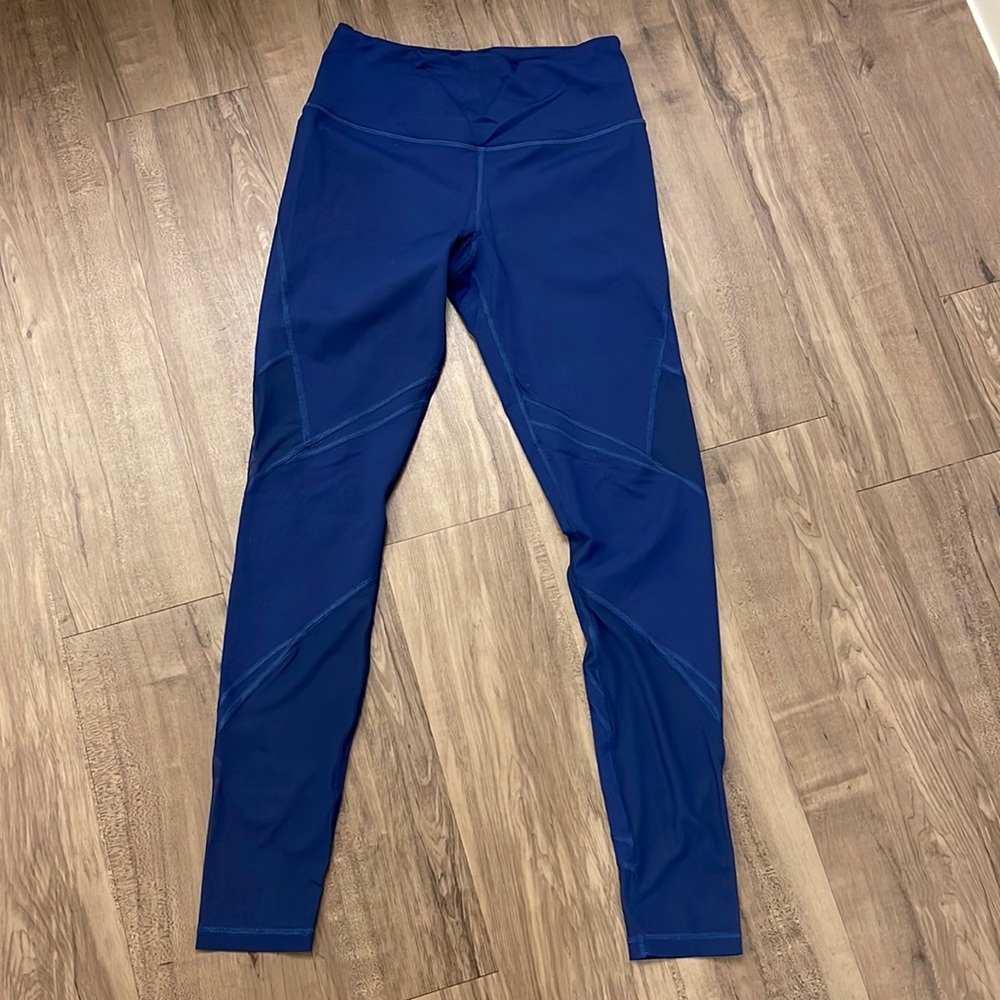 Victoria’s Secret legging